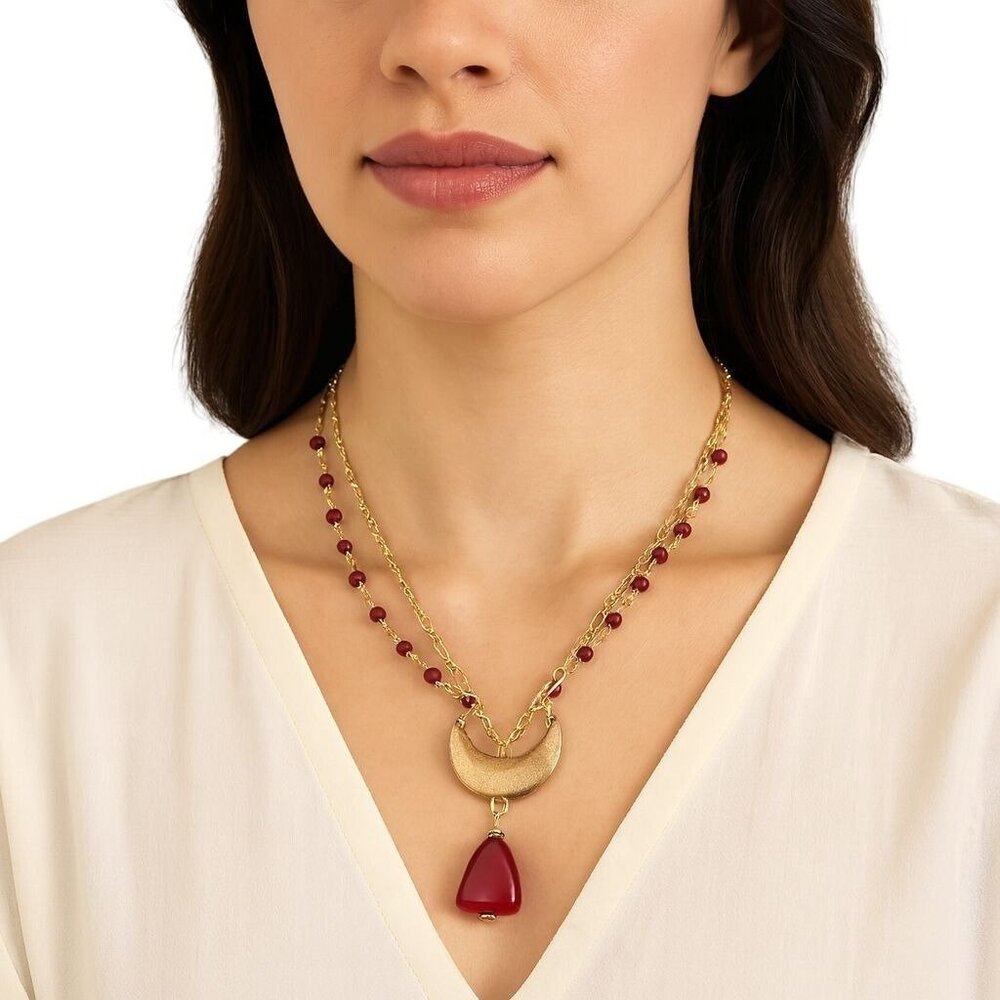 Vintage Unworn The Sak Gold Tone Layered Necklace Crescent Moon Charm Red Beads‎